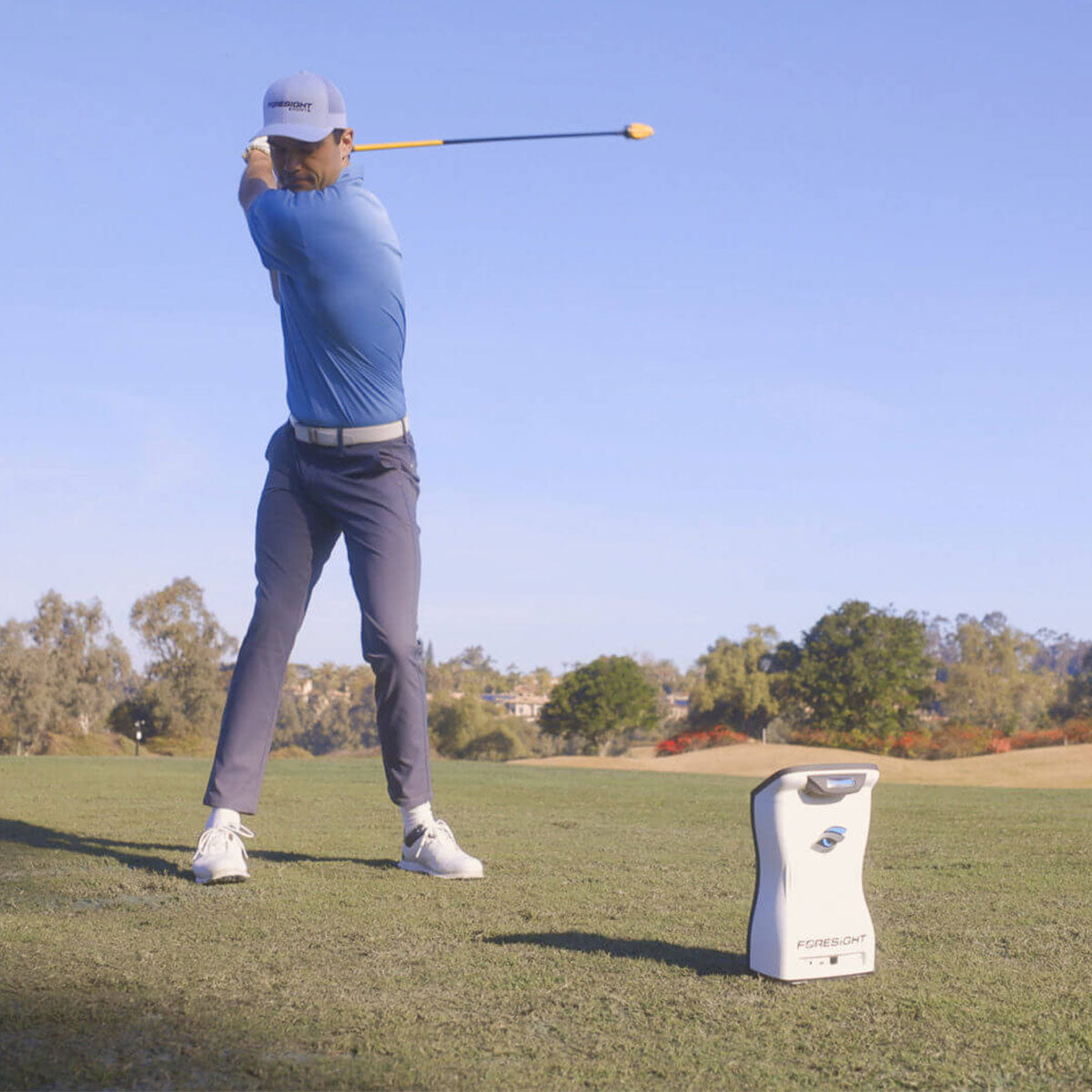 Foresight QuadMAX Launch Monitor with Carl's Place Pro Enclosure Home Golf Studio Package