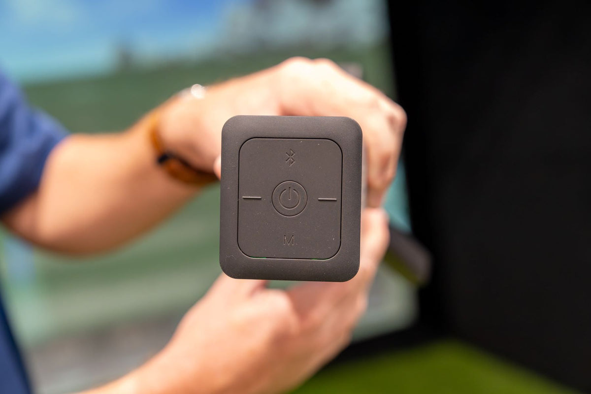 Square Golf Omni Indoor/Outdoor Launch Monitor & Simulator