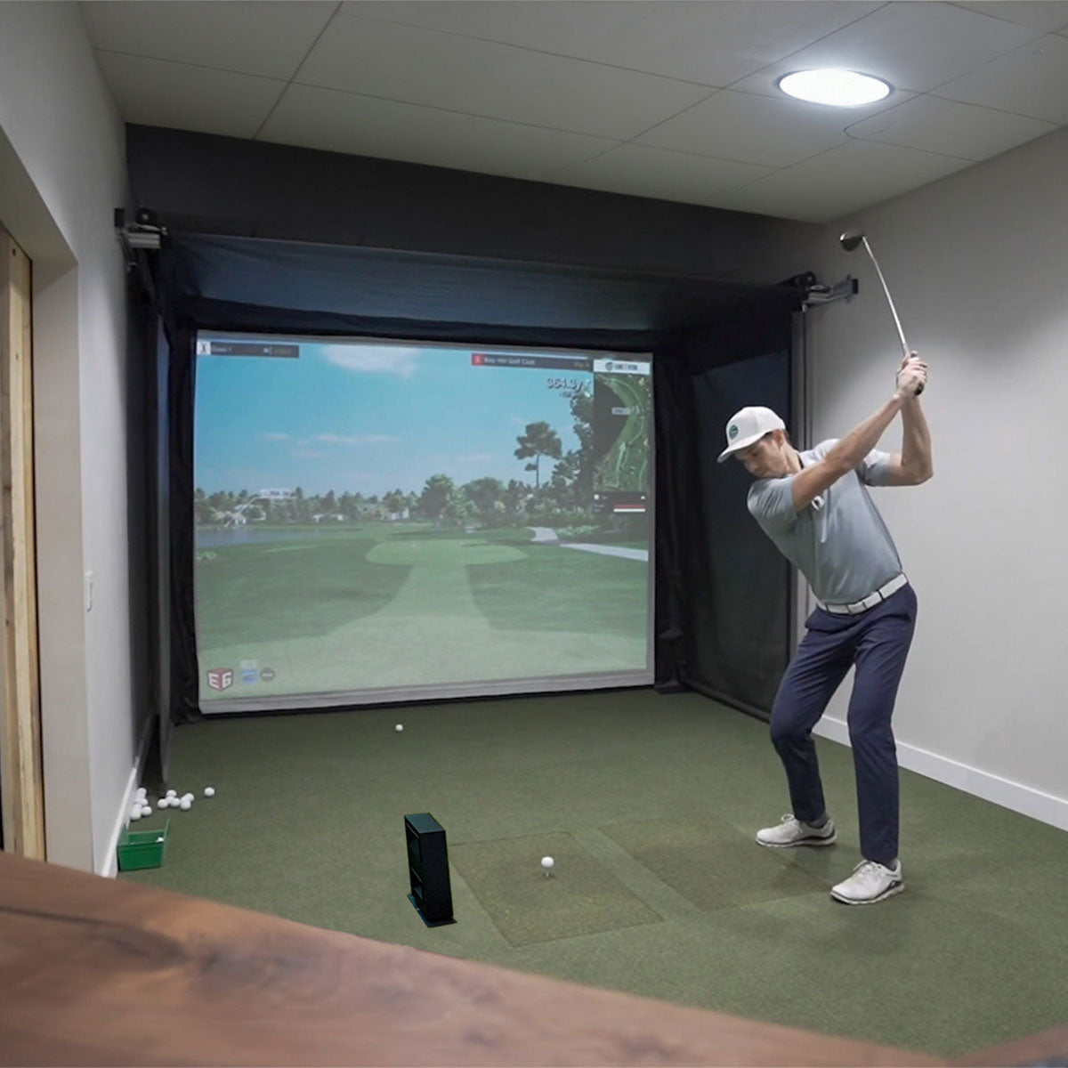 Foresight GCQuad SportScreen Vanish Retractable Golf Studio Complete Package | Home Golf Simulator Studio with Impact Screen, Enclosure, Hitting Mat, Putting Turf & Projector