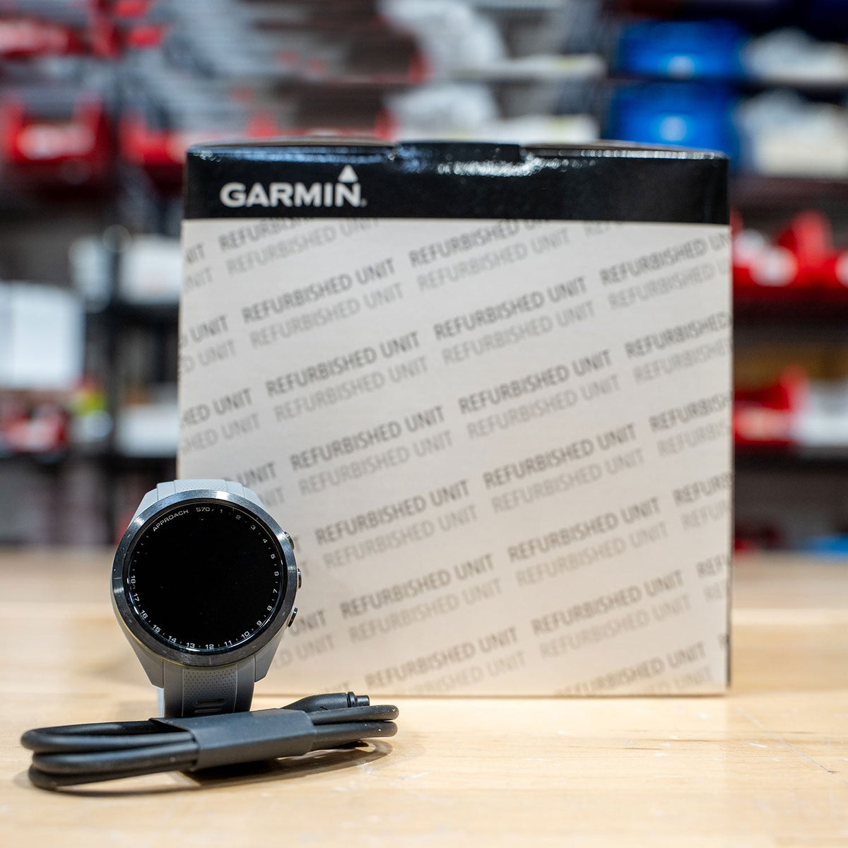 Garmin Approach S70 Golf GPS Smartwatch (Certified Pre-Owned)